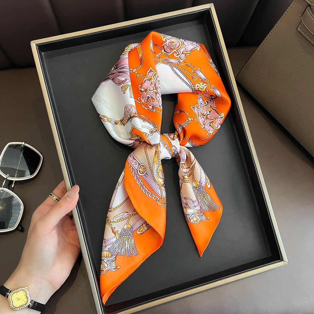 LuxeSilk 70x70cm Printed Women’s Square Scarf – 2025 Fashion Collection