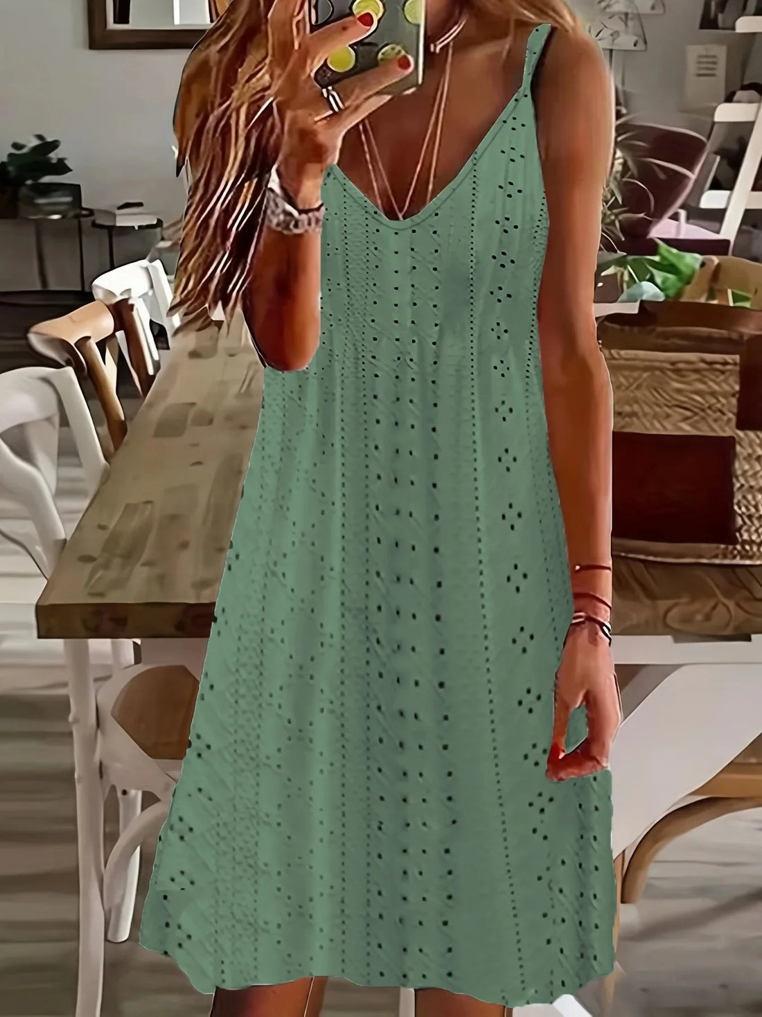 CurveChic Plus Size V-Neck Cutout Jacquard Dress