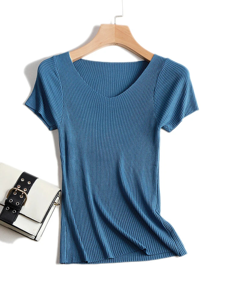 Women’s Slim Pullover Knit Sweater