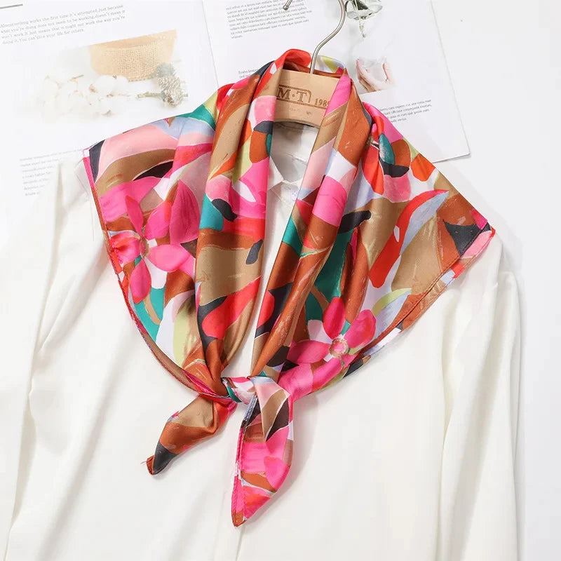 LuxeSilk 70x70cm Printed Women’s Square Scarf – 2025 Fashion Collection