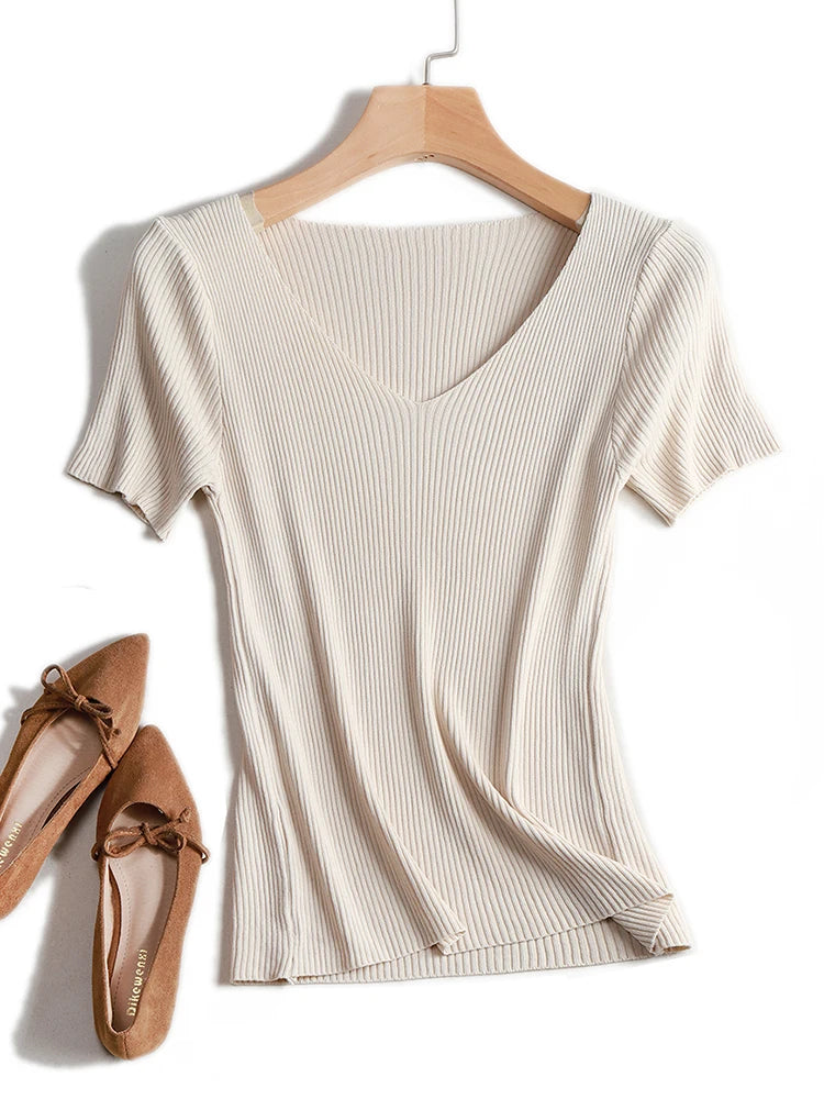 Women’s Slim Pullover Knit Sweater